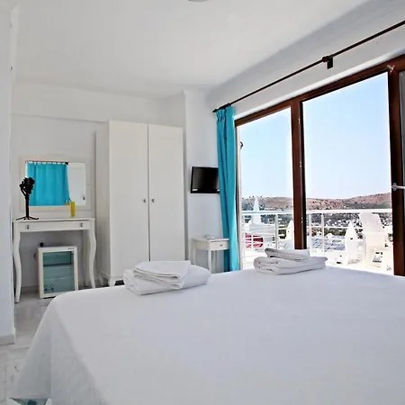 Turkbuku Hill Hotell *