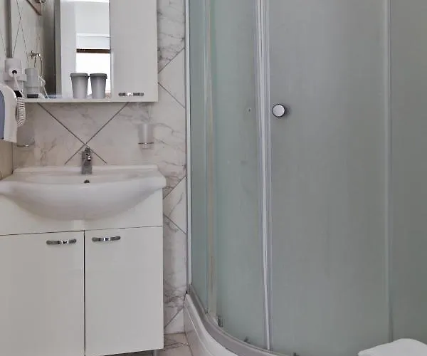 Turkbuku Hill Szálloda *